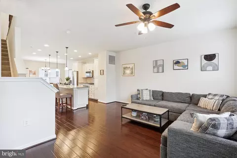 Living - 6265 Alexa St, Frederick, MD 21703 photo 4 of 5