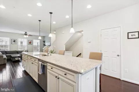 Kitchen - 6265 Alexa St, Frederick, MD 21703 photo 4 of 6