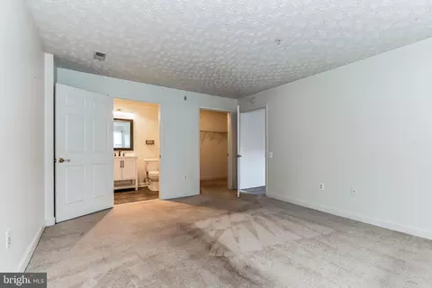 Bedroom - 6512 Springwater Ct #4201, Frederick, MD 21701 photo 1 of 2