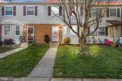 6925 Turnberry Ct, Frederick, MD 21703