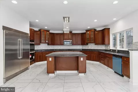 Kitchen - 1818 Granby Way, Frederick, MD 21702 photo 4 of 8