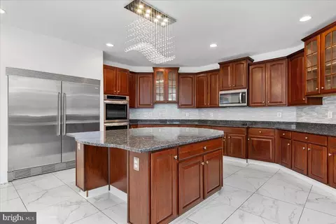 Kitchen - 1818 Granby Way, Frederick, MD 21702 photo 3 of 8