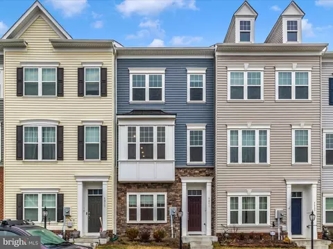 5811 Hawk Ridge Rd, Frederick, MD 21704