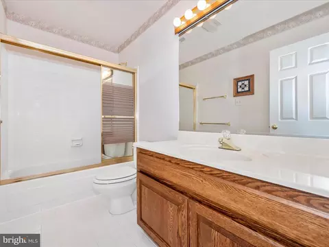 Bath - 6418 Jefferson Blvd, Frederick, MD 21703 photo 5 of 5
