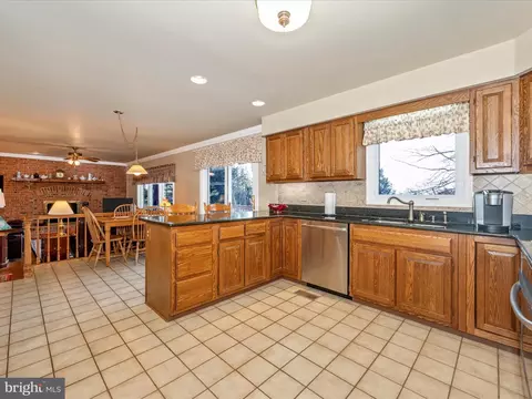 Kitchen - 6418 Jefferson Blvd, Frederick, MD 21703 photo 5 of 7