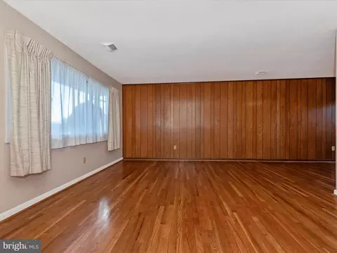Other - 907 Young Pl, Frederick, MD 21702 photo 3 of 24