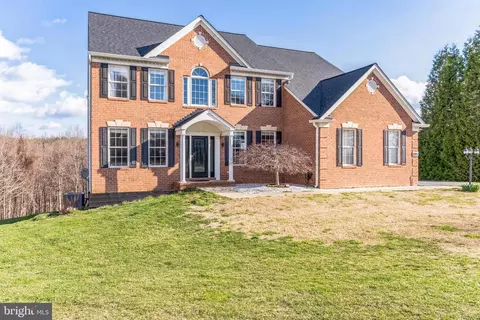 6944 N Clifton Rd, Frederick, MD 21702