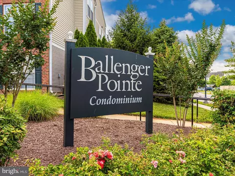 View/Area - 595 Cawley Dr #4-2C, Frederick, MD 21703 photo 1 of 2