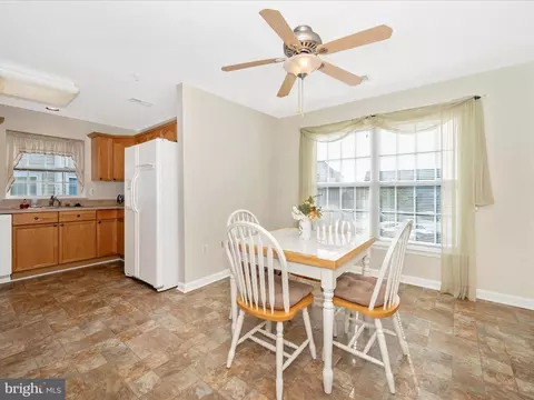 Dining - 595 Cawley Dr #4-2C, Frederick, MD 21703 photo 4 of 5