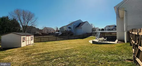 Exterior - 4961 Farringdon Ct, Frederick, MD 21703 photo 12 of 16