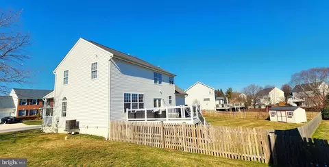 Exterior - 4961 Farringdon Ct, Frederick, MD 21703 photo 7 of 16
