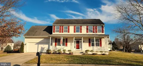 4961 Farringdon Ct, Frederick, MD 21703