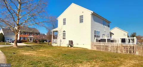 Exterior - 4961 Farringdon Ct, Frederick, MD 21703 photo 6 of 16