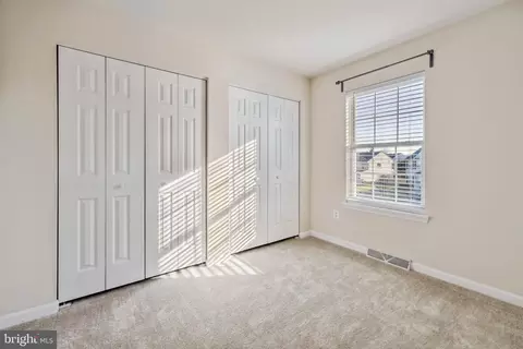 Bedroom - 4961 Farringdon Ct, Frederick, MD 21703 photo 3 of 4