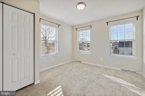 Bedroom - 4961 Farringdon Ct, Frederick, MD 21703 photo 2 of 4