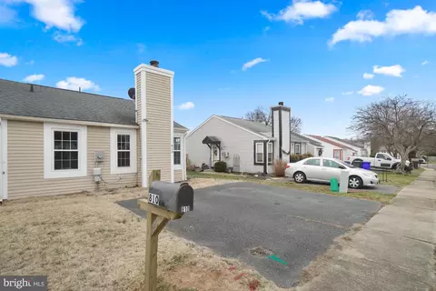 Exterior - 810 Chadwick Cir, Frederick, MD 21701 photo 8 of 9