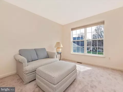 Bedroom - 6818 Hallard Ct, Frederick, MD 21703 photo 7 of 8