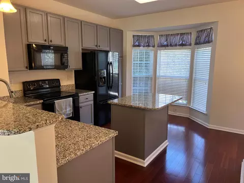 Kitchen - 516 Eisenhower Dr, Frederick, MD 21703 photo 5 of 6