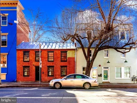 4 South St, Frederick, MD 21701