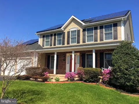 2479 Wayside Ct, Frederick, MD 21703
