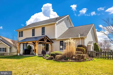 Exterior - 2479 Wayside Ct, Frederick, MD 21703 photo 4 of 16