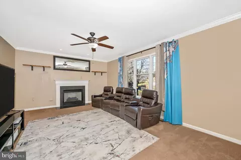 Living - 2479 Wayside Ct, Frederick, MD 21703 photo 3 of 4