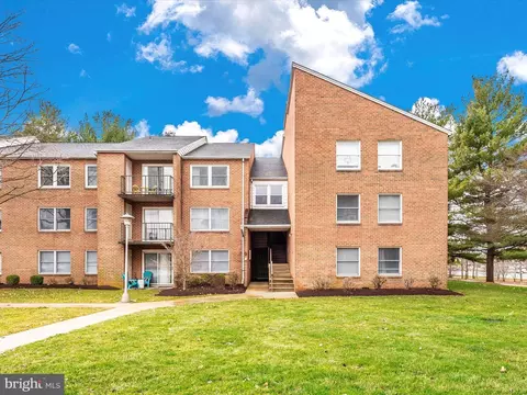 400 Chapel Ct #210, Walkersville, MD 21793