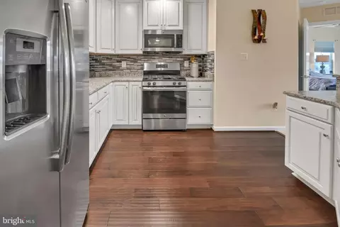 4839 Hiteshow Dr #402, Frederick, MD 21703 photo 4