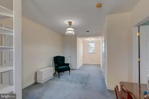 Entry Way - 4602 E Basford Rd, Frederick, MD 21703 photo 3 of 4