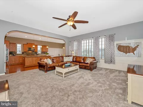 Living - 1907 Culebra Ct, Frederick, MD 21702 photo 3 of 4