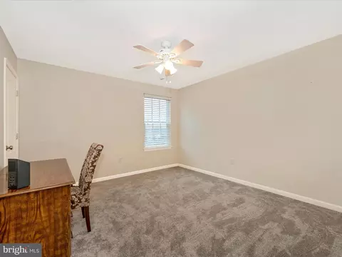 Bedroom - 1907 Culebra Ct, Frederick, MD 21702 photo 4 of 7