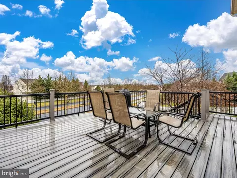 Exterior - 1907 Culebra Ct, Frederick, MD 21702 photo 6 of 14