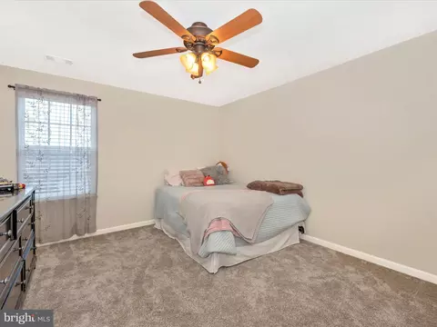 Bedroom - 1907 Culebra Ct, Frederick, MD 21702 photo 6 of 7