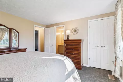 Bedroom - 7016 Willow Tree Dr S, Middletown, MD 21769 photo 7 of 8