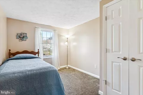 Bedroom - 7016 Willow Tree Dr S, Middletown, MD 21769 photo 2 of 8