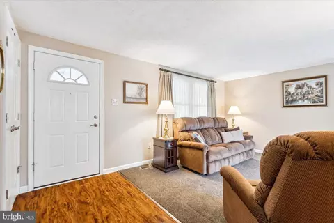 Living - 7016 Willow Tree Dr S, Middletown, MD 21769 photo 1 of 10