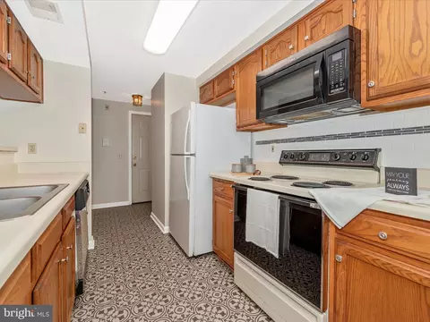 Kitchen - 609 Himes Ave #103, Frederick, MD 21703 photo 3 of 4