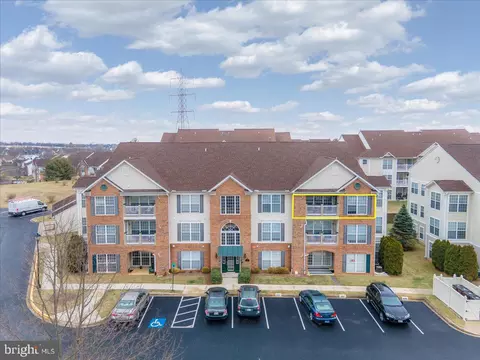2502 Shelley Cir #2 3D, Frederick, MD 21702
