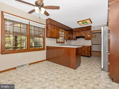 4216 Spring View Ct, Jefferson, MD 21755 photo 12