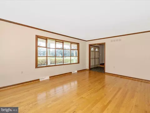 4216 Spring View Ct, Jefferson, MD 21755 photo 6