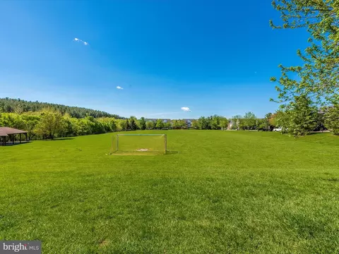 View/Area - 9522 Bellhaven Ct, Frederick, MD 21701 photo 4 of 4