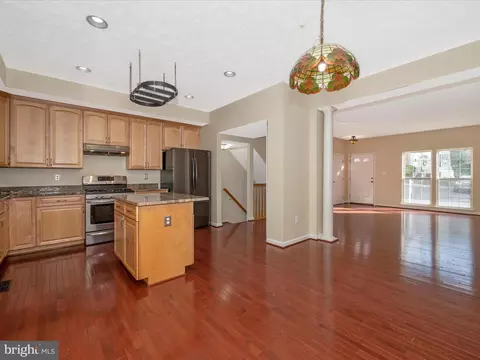 Kitchen - 9522 Bellhaven Ct, Frederick, MD 21701 photo 3 of 9