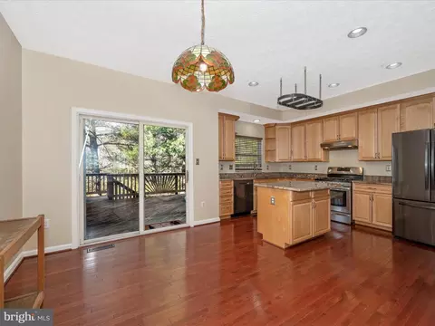 Kitchen - 9522 Bellhaven Ct, Frederick, MD 21701 photo 2 of 9