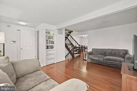 Living - 239 Canfield Ter, Frederick, MD 21702 photo 3 of 4