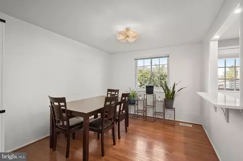 Dining - 239 Canfield Ter, Frederick, MD 21702 photo 2 of 4