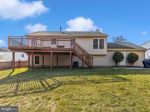 Exterior - 97 Vicksburg Ct, Frederick, MD 21702 photo 11 of 25
