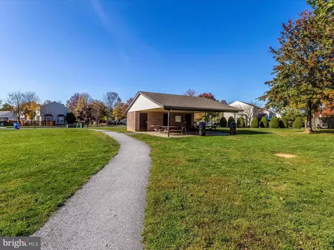 Exterior - 97 Vicksburg Ct, Frederick, MD 21702 photo 19 of 25