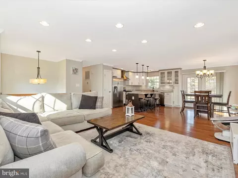 Living - 97 Vicksburg Ct, Frederick, MD 21702 photo 3 of 7