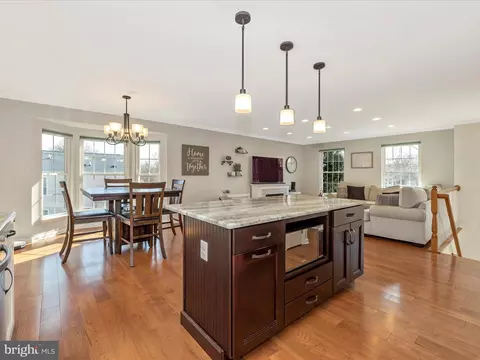 Kitchen - 97 Vicksburg Ct, Frederick, MD 21702 photo 4 of 6