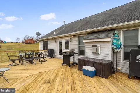 Exterior - 12031 Renner Rd, Keymar, MD 21757 photo 7 of 15